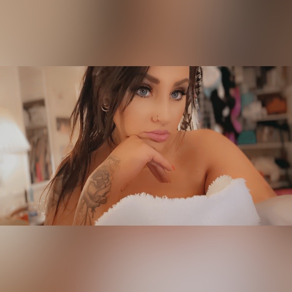 Meet your Posher, Summer - Picture 3 of 4